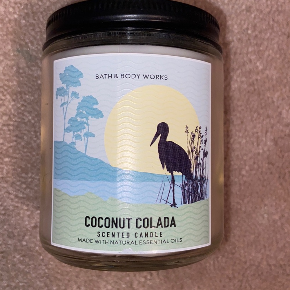 Bath and Body Works account Colada scented candle